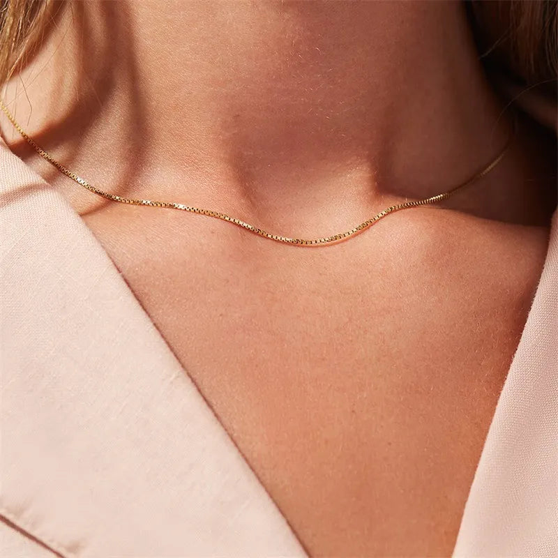 Колие с верижка тип кутия Danica Gold