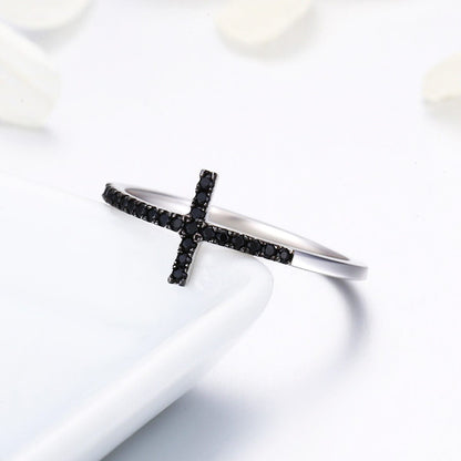 ANILLO BRILLANTE CRUZ DE PLATA