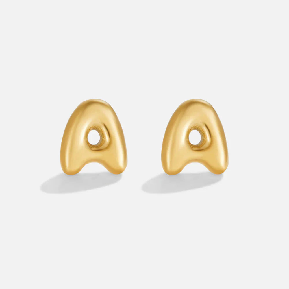 Pendientes de Oro con Letra Burbuja