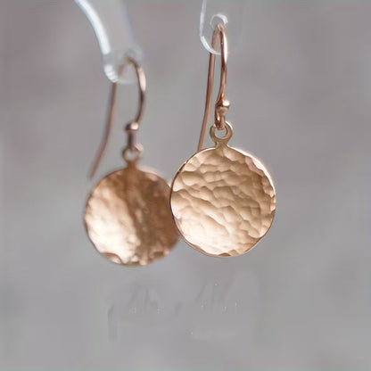 Pendientes vintage redondos con forma de martillo