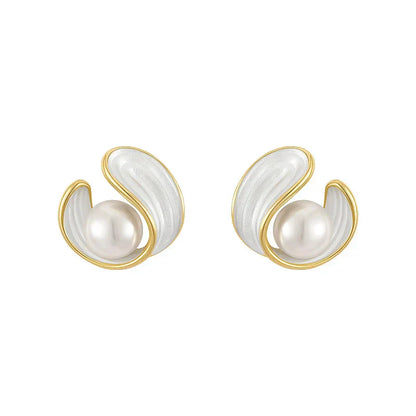 Pendientes de lujo con ópalo blanco y perlas en oro