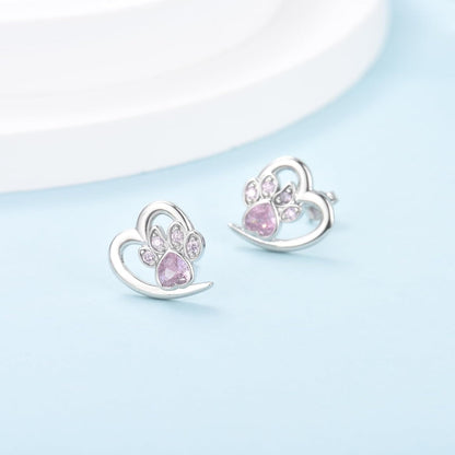 Pendientes con pata y corazón con circonita