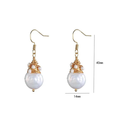 Pendientes retro con perlas de agua dulce en formato especial