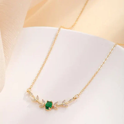 Collar Amira Valmorin