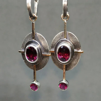 Pendientes boho con cristal de granada en plata de ley