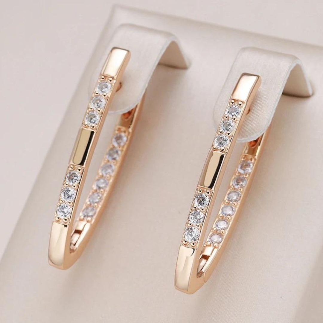 Pendientes Elegantes de Circonia en Oro
