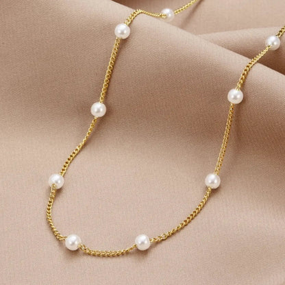 Collar de oro con perla de agua dulce