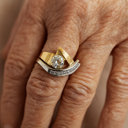 Anillo de Oro Vintage