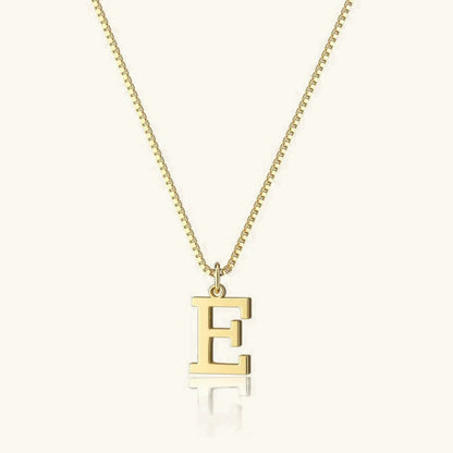Collar de Oro con Letra Inicial
