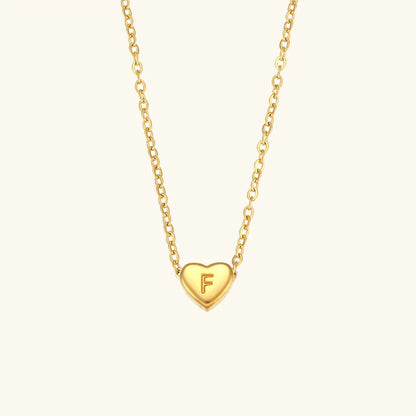 Collar de Oro con Inicial de Corazón
