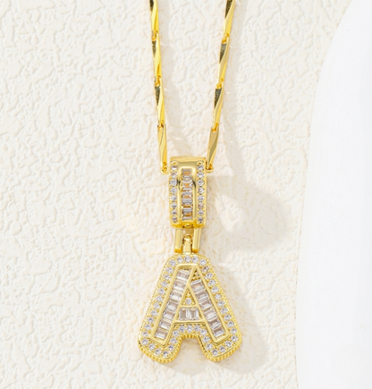 Conjunto de Collares de Oro con Inicial en Pavé