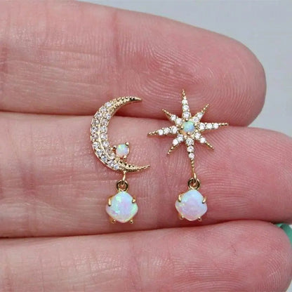 Pendientes de luna y estrella en oro y ópalo