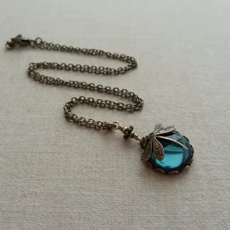 Collar Vintage Libelle