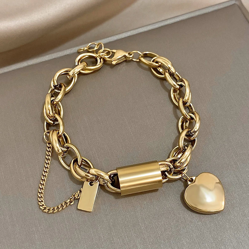 Pulsera gruesa de oro
