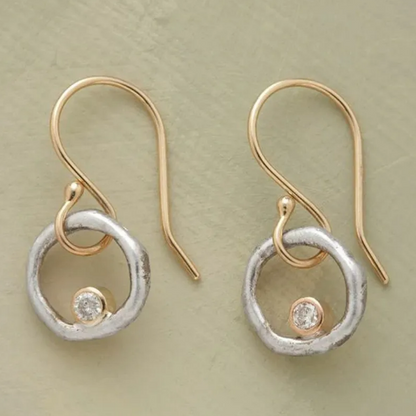 Pendientes con estrella en forma de círculo irregular