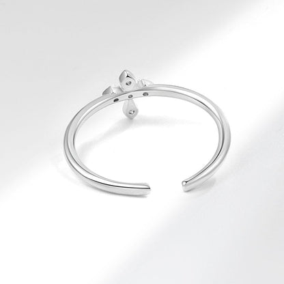 ANILLO BRILLANTE DE CRUZ PLATEADA