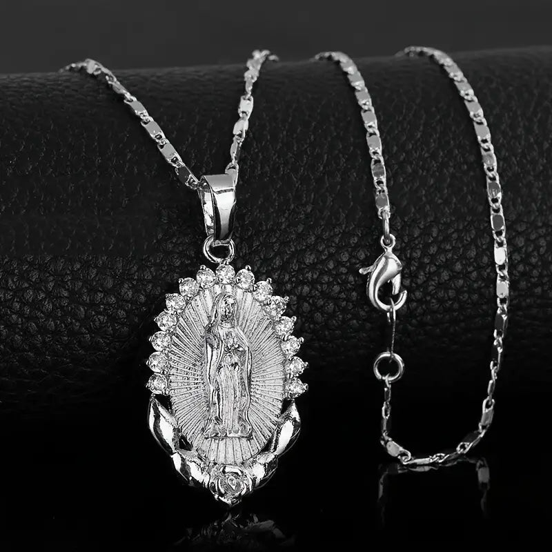 Collar con colgante de la Virgen María