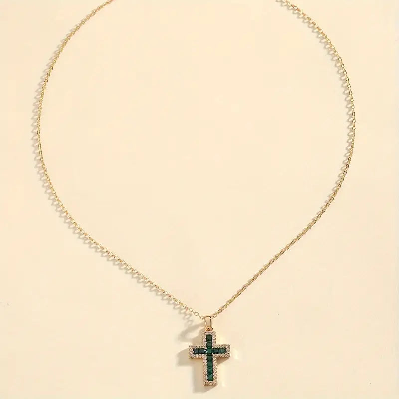 Collar de Oro Cruz Esmeralda Sagrada