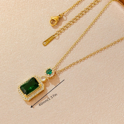 Collar Greta con piedra esmeralda