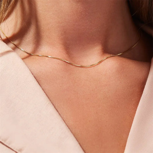 Колие с верижка тип кутия Danica Gold
