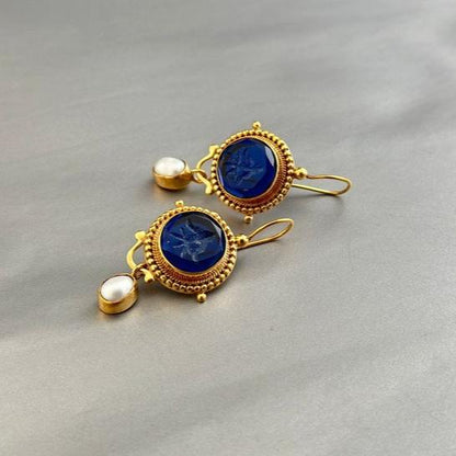 Pendientes vintage de oro con perlas azules