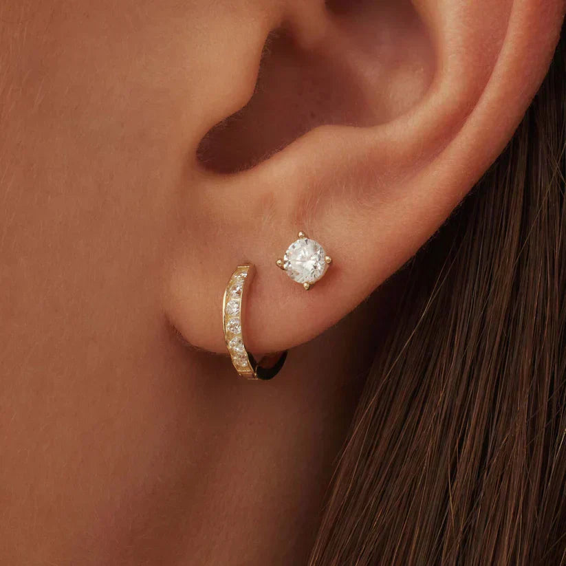 Conjunto de pendientes Dara Brillane con piedras