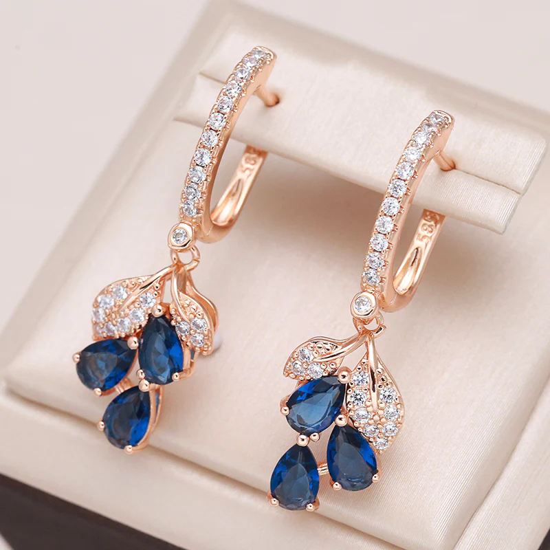 Elegantes pendientes con cristales azules