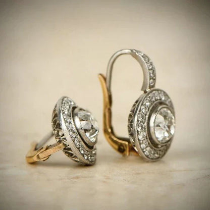 Pendientes clásicos con cristales en oro y plata