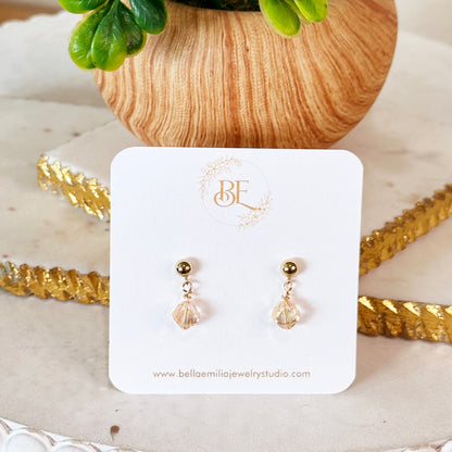 Pendientes colgantes delicados Liana en oro